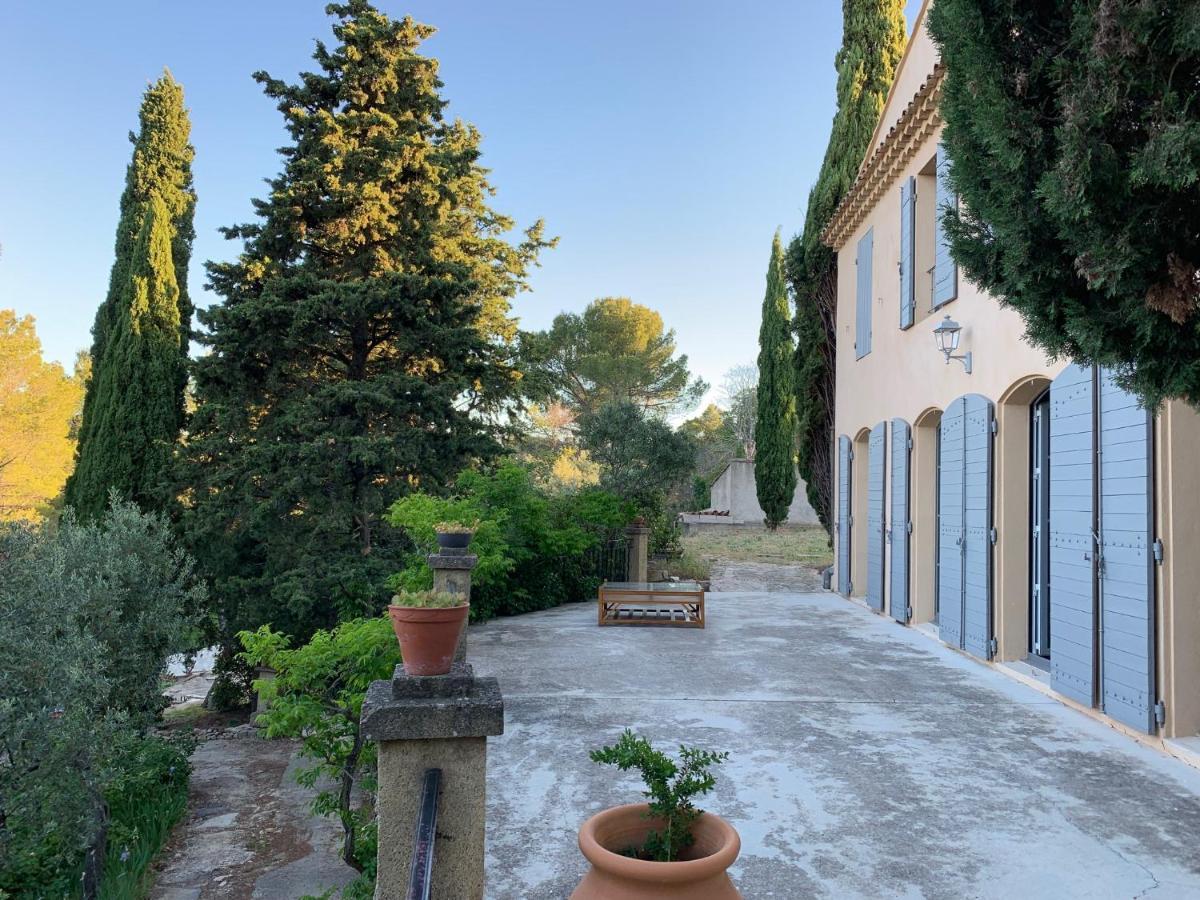 Le Mas Des Pignes -Adults Only Aix-en-Provence Exterior foto