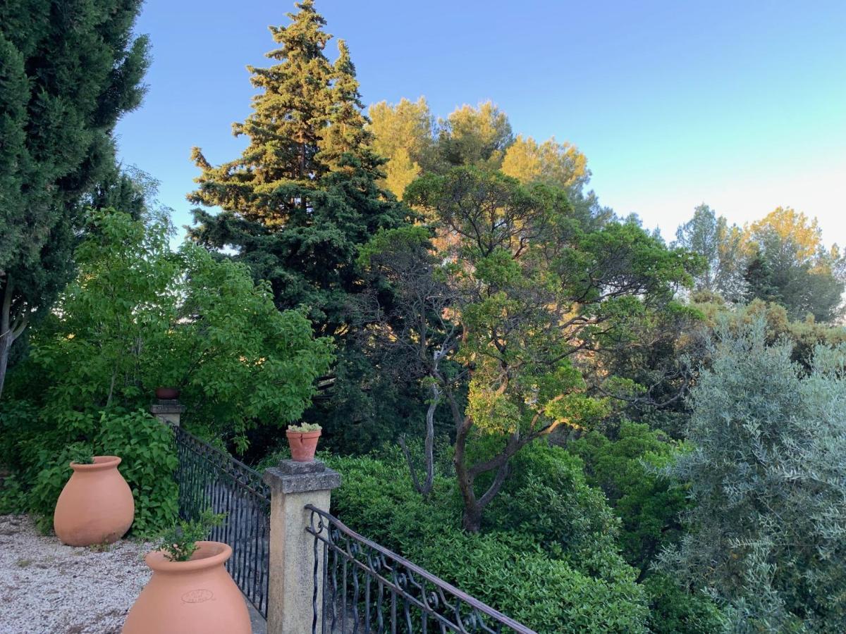 Le Mas Des Pignes -Adults Only Aix-en-Provence Exterior foto